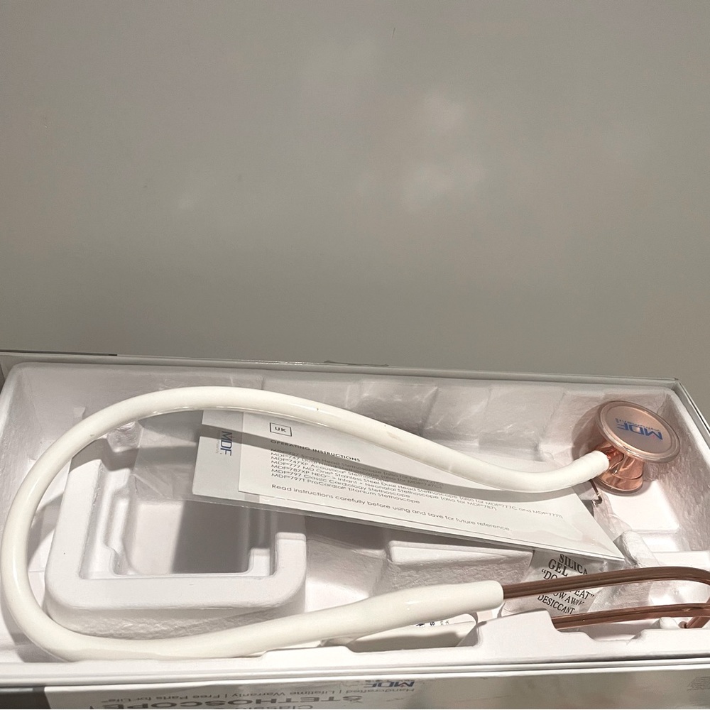 MDF stethoscope white + rose gold NWOT